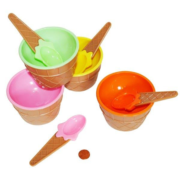 Plastic Ice Cream Dishes with Matching Spoons