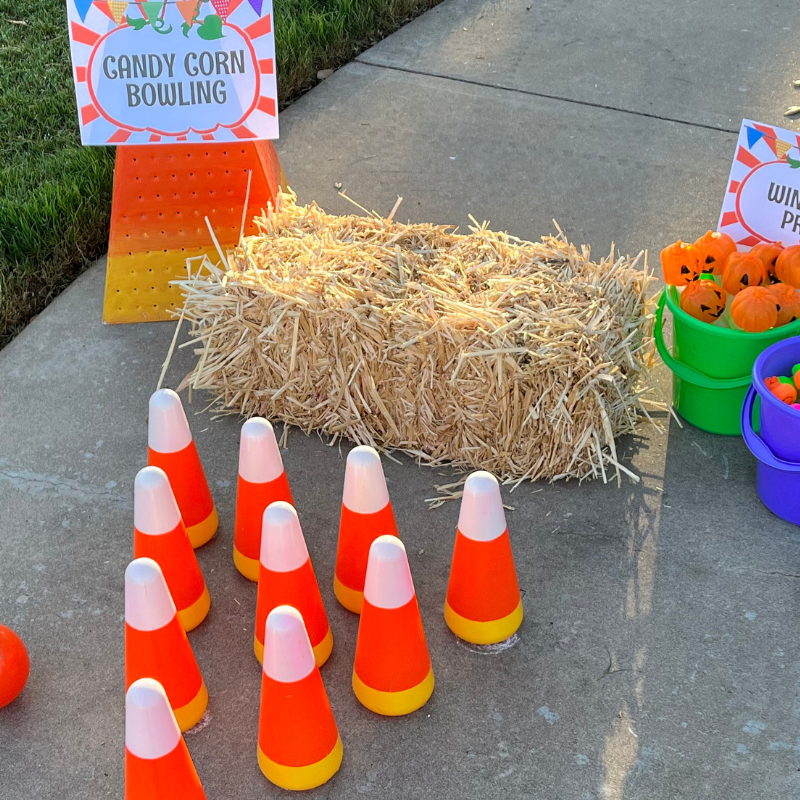 bale of hay used for fall game