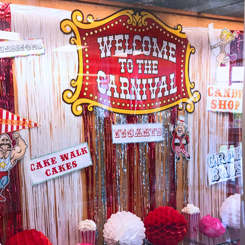 carnival door decoration